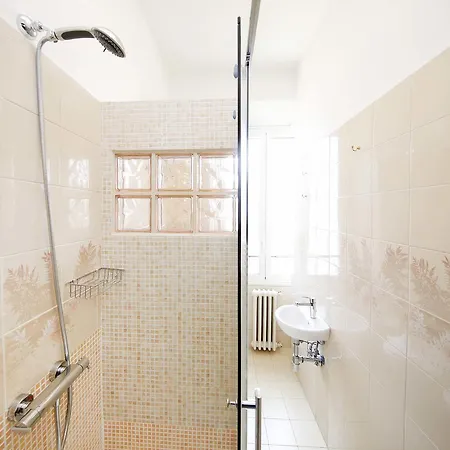 Rhome Away Trastevere - Saffi Rome